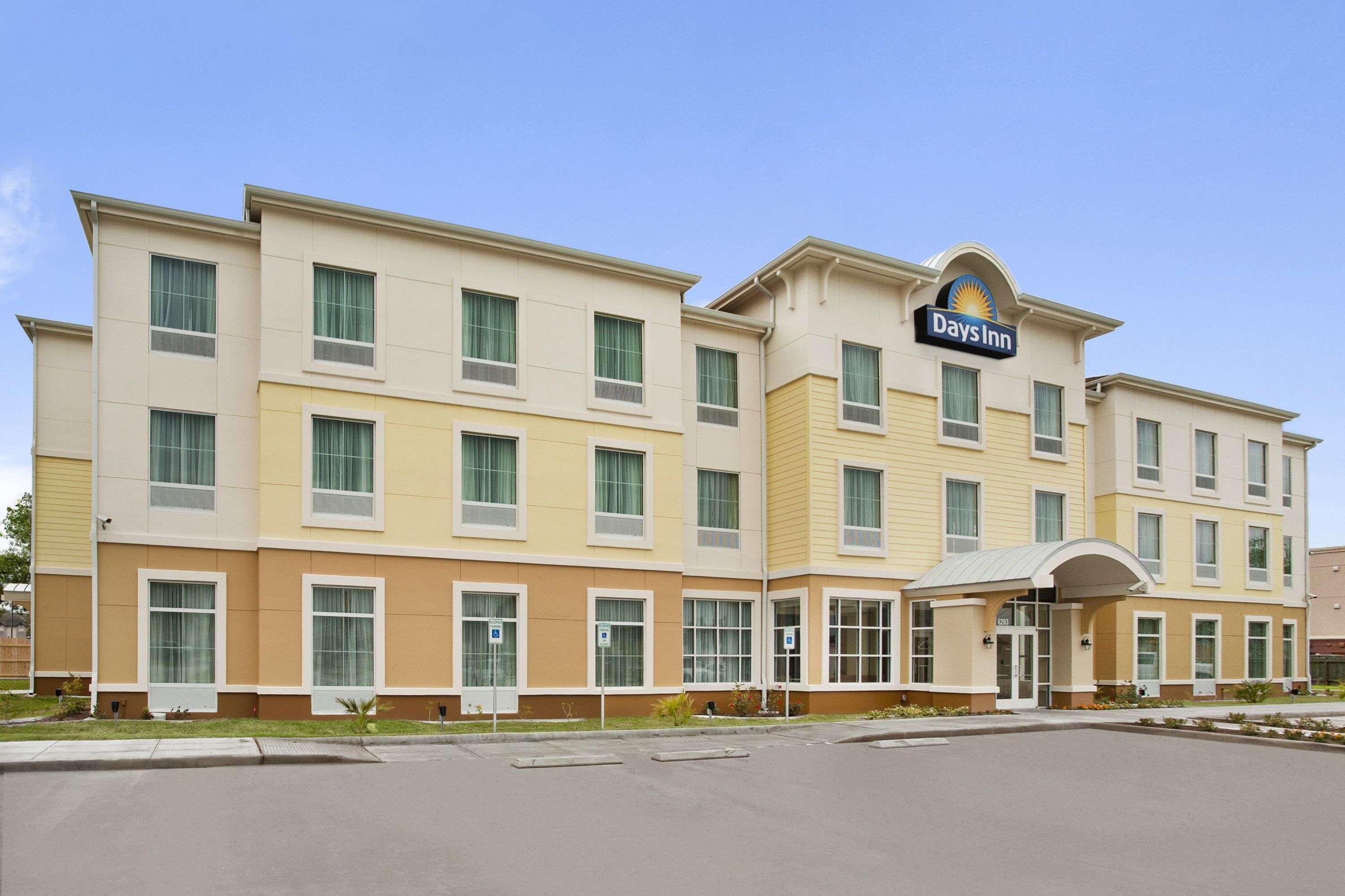 Spark By Hilton Victoria Виктория Экстерьер фото